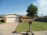 1002 Devon Street, Yukon, OK 73099 