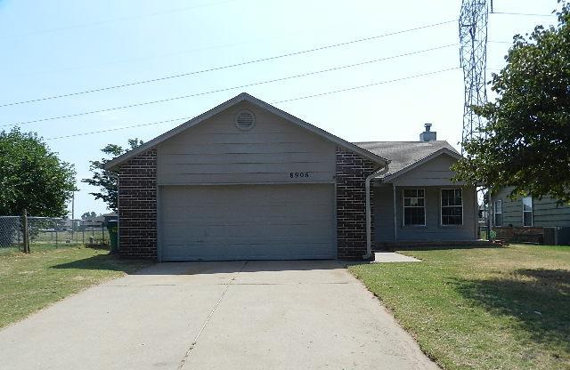 8906 E 135th St S, Bixby, OK 74008 