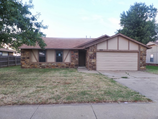 1920 E Reno Street, Broken Arrow, OK 74012 