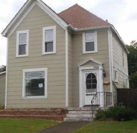 723 W Broadway St, Henryetta, OK 74437 