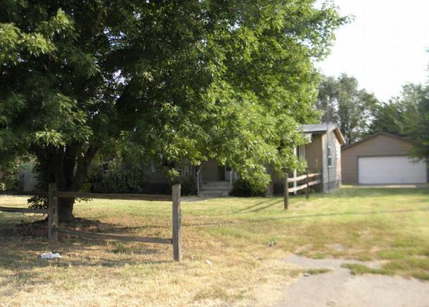 2450 Kelley Ave, Ponca City, OK 74604 