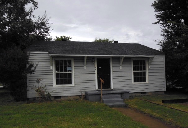 802 Cromwell Ave, Muskogee, OK 74403 