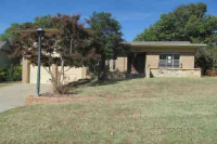 5909 NW 72nd St, Warr Acres, OK 73132 