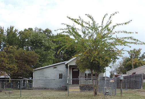 1121 E. Cleveland, Sapulpa, OK 74066 