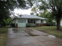 7107 E 9th St, Tulsa, OK 74112 