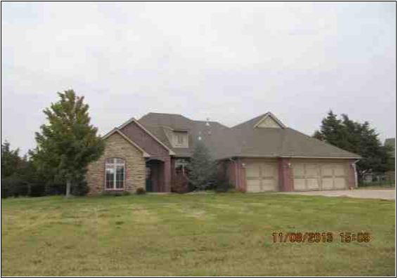 2101 Verona Cir, Edmond, OK 73034 