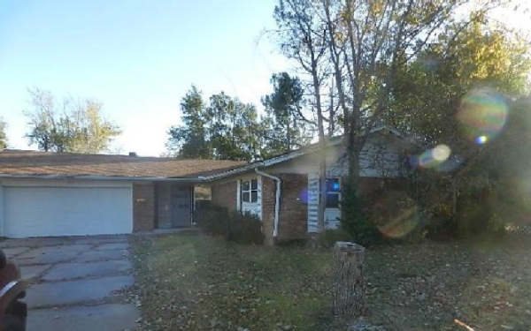 8535 E 47th Pl, Tulsa, OK 74145 