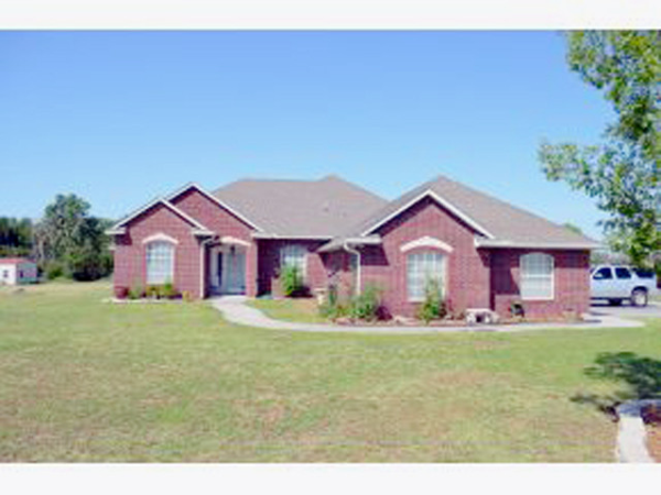 200 Spring, Noble, OK 73068 