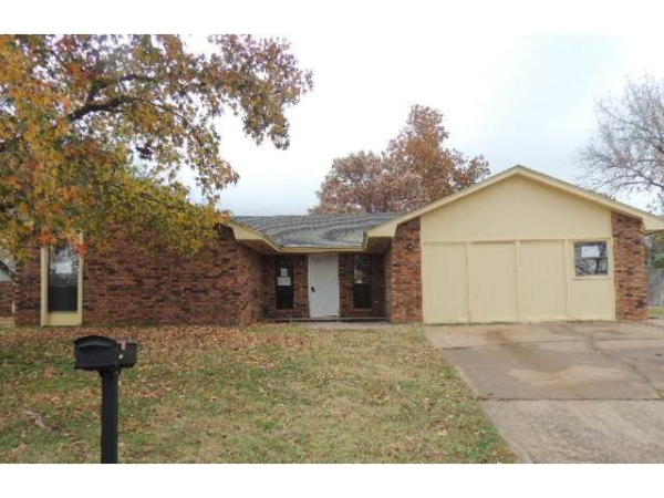925 W Lovers Ln, Purcell, OK 73080 