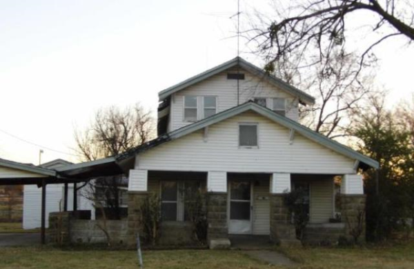 420 W Johnson, Sapulpa, OK 74066 