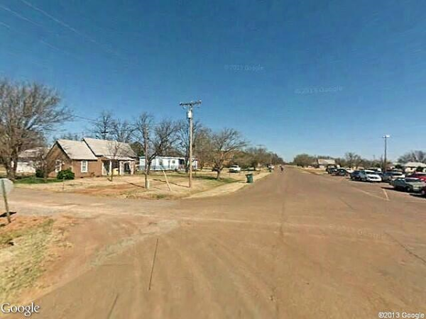 5Th St, Manitou, OK 73555 