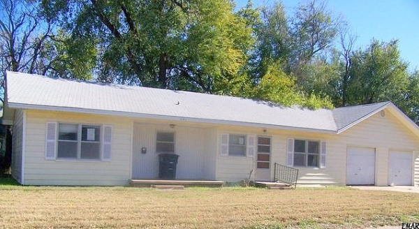 11Th, Enid, OK 73701 