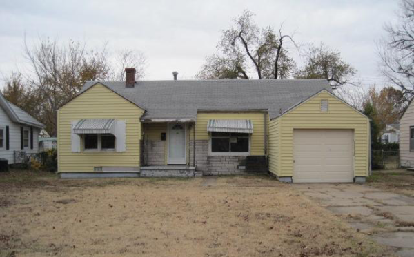 445 G St NW, Miami, OK 74354 