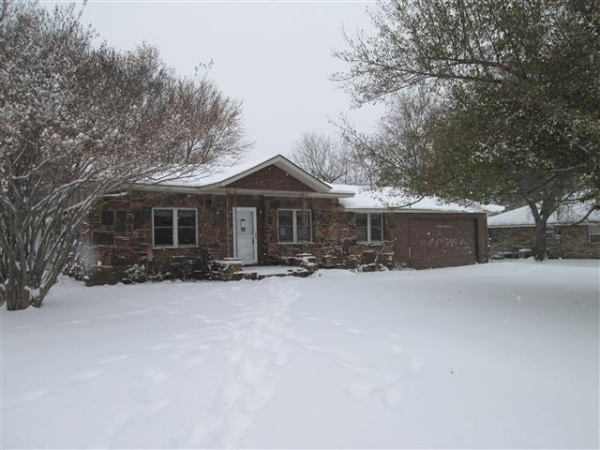 529 E Smith Ave, Mcalester, OK 74501 