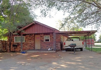 8Th, Elk City, OK 73644 