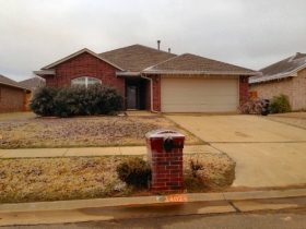 4024 Queens Dr, Moore, OK 73160 