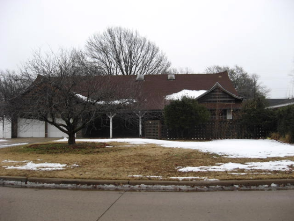 1114 SE Greystone Ave, Bartlesville, OK 74006 