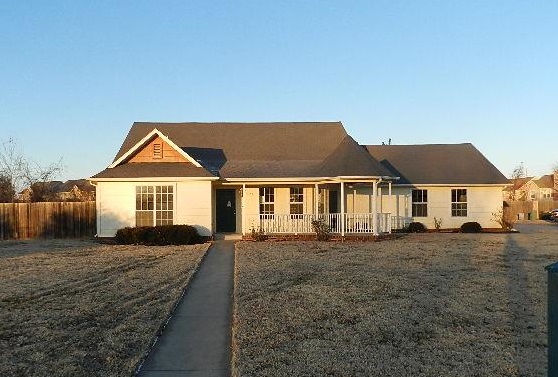 1600 N Poplar Ave, Broken Arrow, OK 74012 