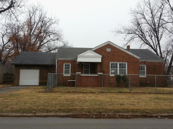 827 W Missouri Ave, Chickasha, OK 73018 