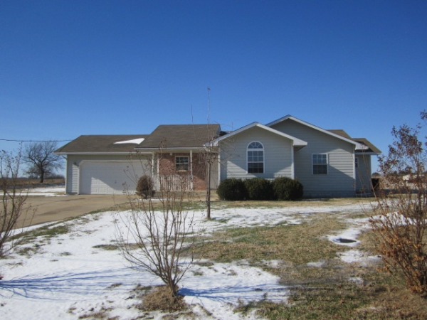 101 Maple Ridge Rd, Fairland, OK 74343 