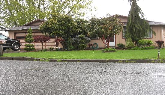 1491 Southwest Charles Street, Dundee, OR 97115 