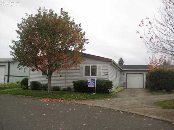 1111 SE 3RD AVE #27, Canby, OR 97013 