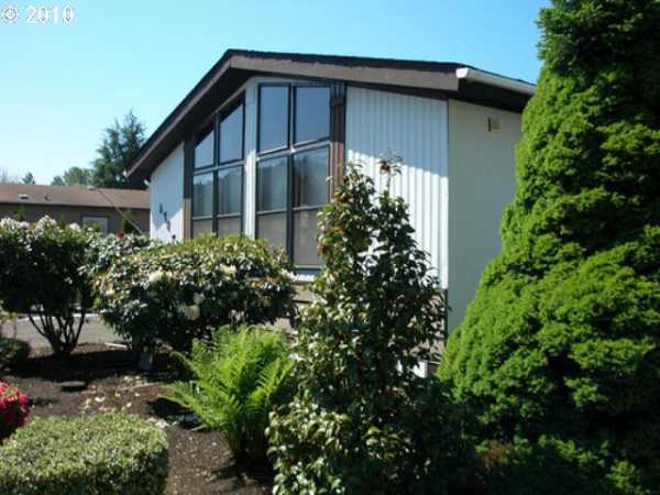 77500 S 6th St. #A33, Cottage Grove, OR 97424 