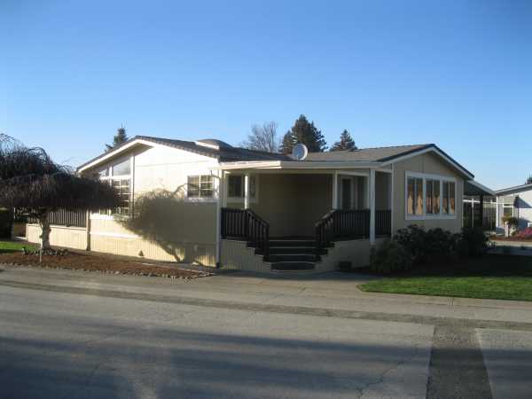 301 Winston Drive, Grants Pass, OR 97526 