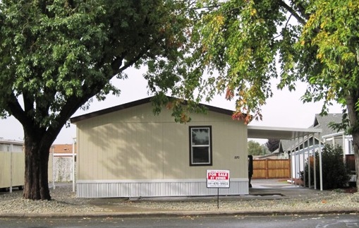 870 Rogue Lea Lane, Lot 31, Grants Pass, OR 97526 