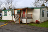 1025 S. 6th St., Harrisburg, OR 97447 