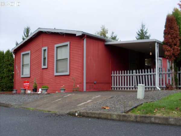 18192 S Treetop Dr, Oregon City, OR 97045 