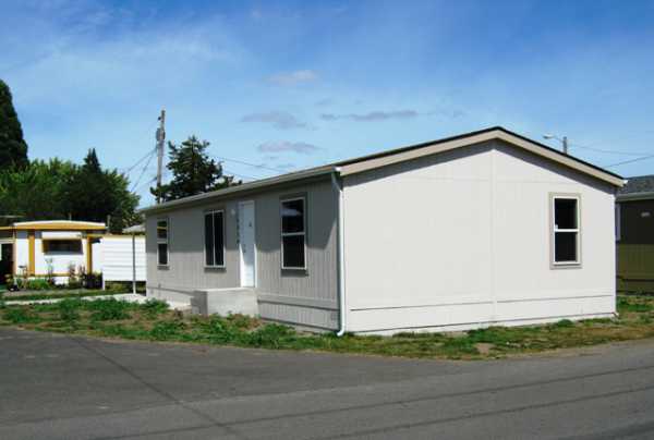 1316 30th Place NE, Space 1B, Salem, OR 97301 