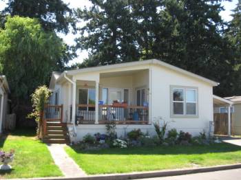 13330 SE Schiller, Portland, OR 97236 