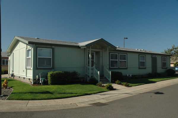 4055 Royal Ave #63, Eugene, OR 97402 