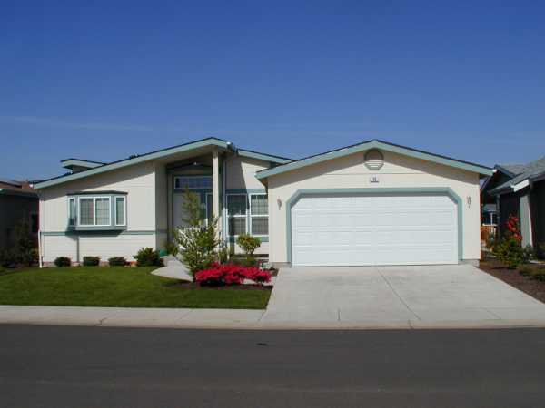 4055 Royal Ave #48, Eugene, OR 97402 