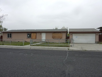 215 NW 12th Street, Hermiston, OR 97838 