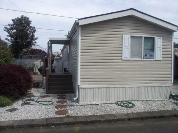 10701 SE Hwy 212 #F4, Clackamas, OR 97015 