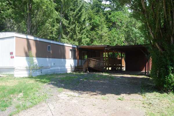 14 Gumwood Lane, Idleyld Park, OR 97447 