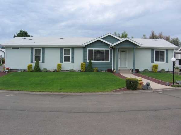 4601 S. Pacific Hwy #51, Phoenix, OR 97535 