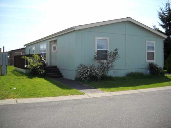 958 Wind Meadow Way, Space 84, Salem, OR 97301 