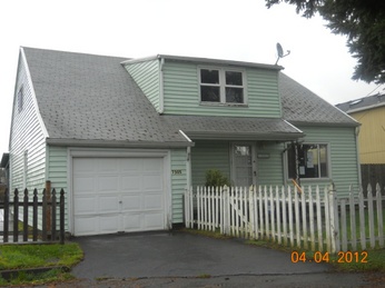 7305 SE Claybourne Street, Portland, OR 97206 