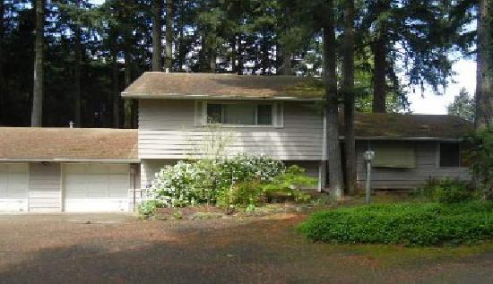 16061 South Winston Drive, Oregon City, OR 97045 