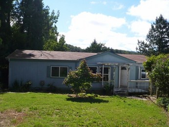 996 NE Christian Street, Myrtle Creek, OR 97457 