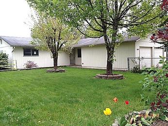 15970 Swan Ave, Oregon City, OR 97045 