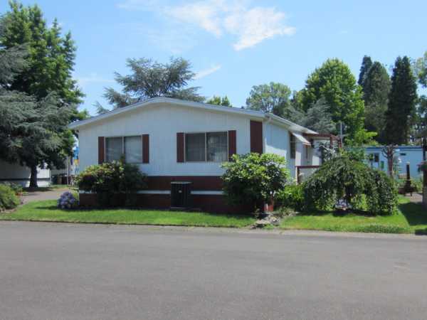 3203 SE Vineyard Rd #4, Clackamas, OR 97015 