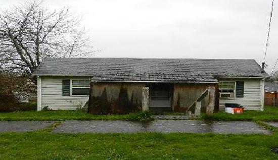 609 East D Street, Rainier, OR 97048 