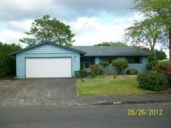 3693 NE Meadow Park Loop, Salem, OR 97305 