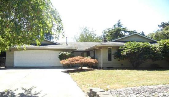 120 Southwest Seventh Street, Troutdale, OR 97060 
