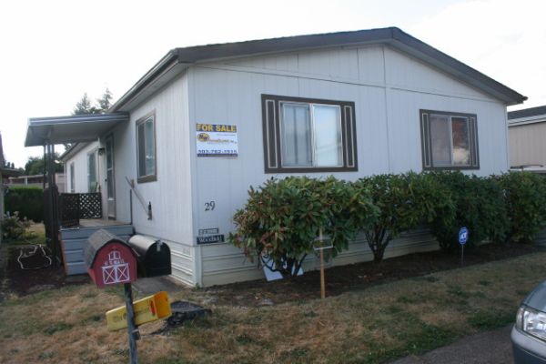835 SE 1st St #29, Canby, OR 97013 