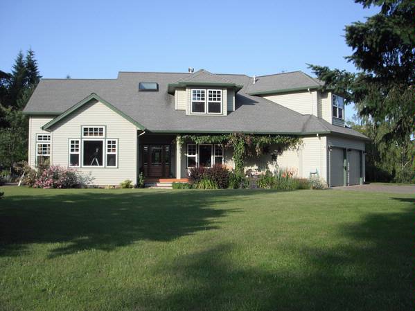 2250 High Heaven Rd, McMinnville, OR 97128 